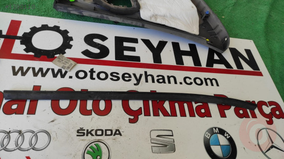 2012 Hyundai ix35 arka sağ kapı dış sıyırıcı fitil