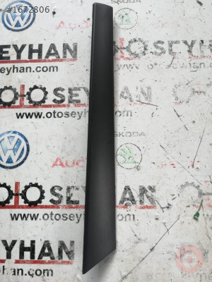 8P4867419 audi a3 2010 sol arka kapı kartonu çıtası
