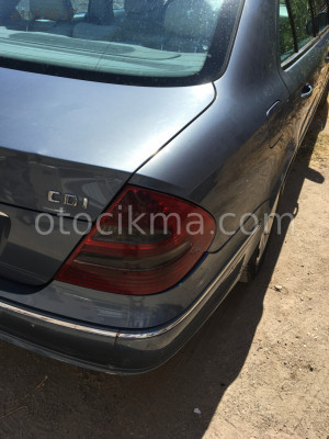 MERCEDES E270 SAĞ STOP