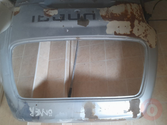 1999 2006 model h100 arka bagaj çıkma parca