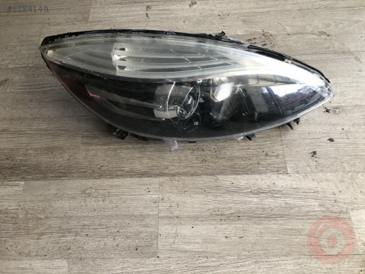 Renault scenic sağ ön far