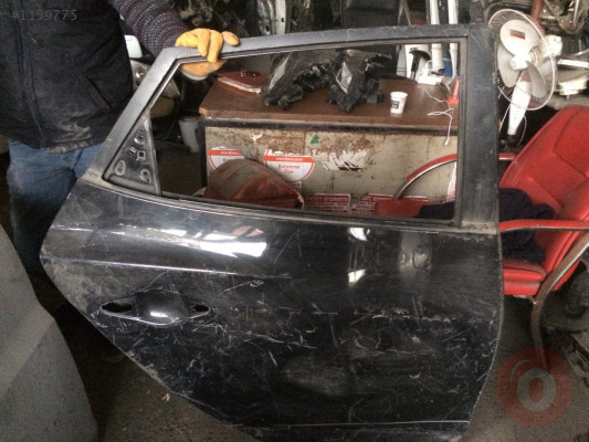 Hyundai İX35 çıkma arka sağ kapı