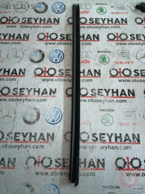 5JA839479A seat toledo sol arka kapı iç cam sıyırıcı fitili