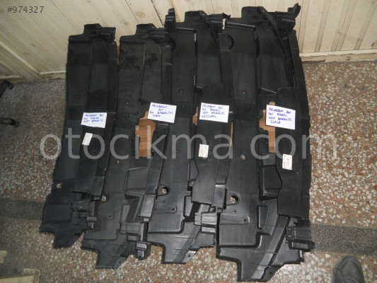 PEUGEOT 301 MOTOR KAPUTU KİLİT ÜST PLASTİĞİ SIFIR ÜRÜN