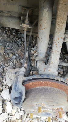 chevrolet evanda çıkma sağ arka denge kolları.