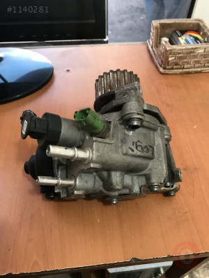 Dacca lodgy mazot pompası