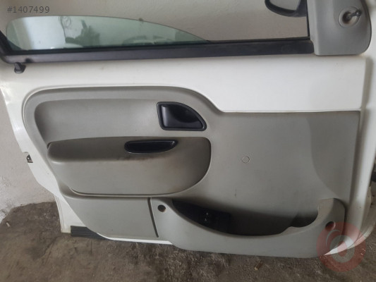 Renault Kangoo Sol Ön Kapı döşemesi hatasız Orjinal Çıkma
