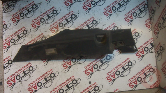 Renault Clio 3 Arka Bagaj Döşeme Plastiği 8200612901