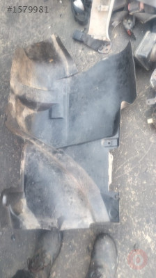 Mercedes 123 Bagaj Camurluk ic pilastikleri