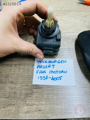 VOLKSWAGEN PASSAT FAR MOTORU 1998-2005 MODEL ORJİNAL ÇIKMA