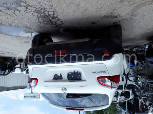 2011 NİSSAN QASHQAİ ORİJİNAL SİSLİ ARKA TAMPON.