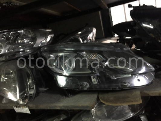2018 model 3008 far