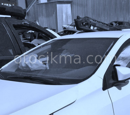 2014 MERCEDES GLK 220 ÇIKMA ÖN CAM