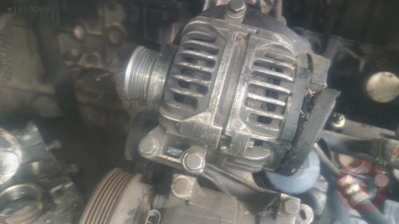 Renault Megane 1 şarj dinamosu