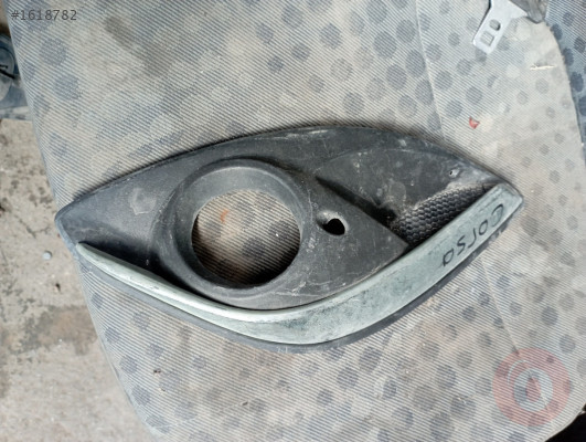 OPEL CORSA SIS KAPAKLARI