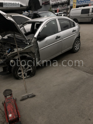 Hyundai Accent Era çıkma orjinal komple arka dingil