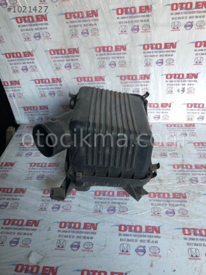 TOYOTA  COROLLA HAVA FİLTRESİ COROLLA 1993-1998 17701-11530