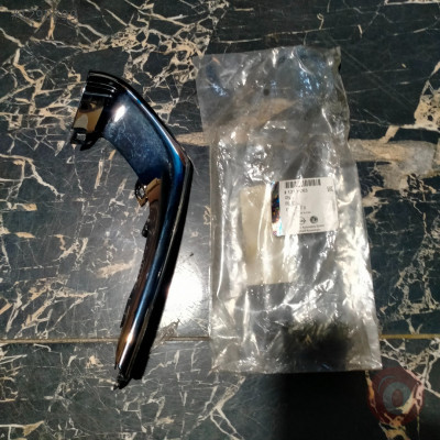 OPEL CORSA E SİS KAPAK SAĞ NİKELAJ SIFIR ORİJİNAL