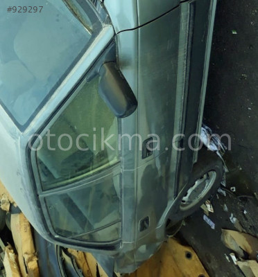 ÇIKMA 1992 TOYOTA COROLLA SAĞ TAKIM KAPILAR.