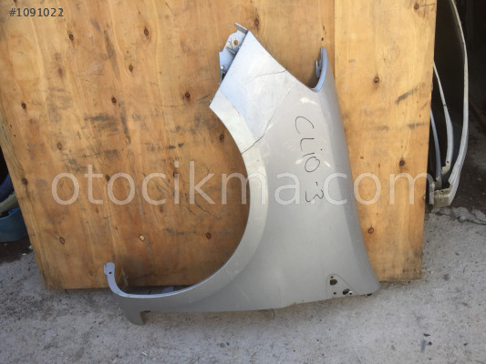 RENAULT CLİO 3 SOL ÖN ÇAMURLUK