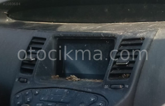 2002 2007 nissan primera tekno çıkma orta menfezler