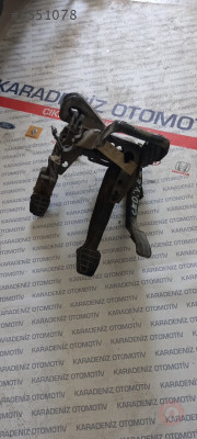 VOLKSWAGEN CADDY 2000 1.9 ÇIKMA ORJİNAL PEDAL TAKIMI
