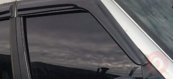 dacia solenza 1.4 mpi çıkma sağ ön kapı cam plastiği