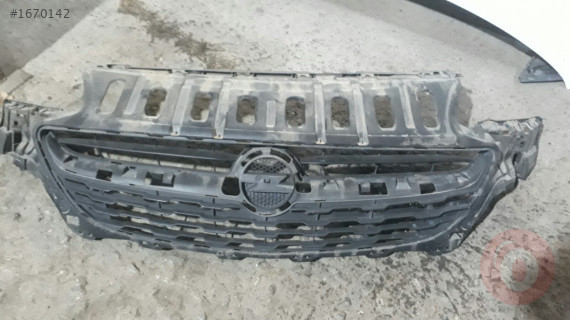 OPEL CORSA E ÖN PANJUR İSKELETİ ÇIKMA