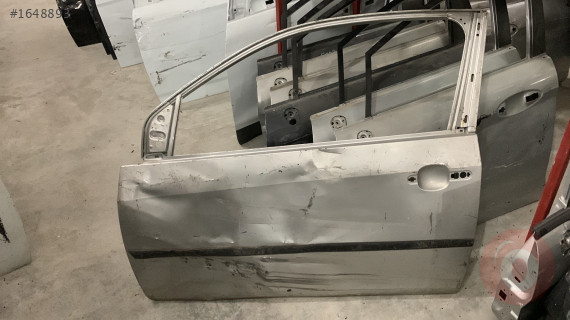 FORD FİESTA TEK KAPI ST ÇIKMA ORJİNAL SOL ÖN KAPI