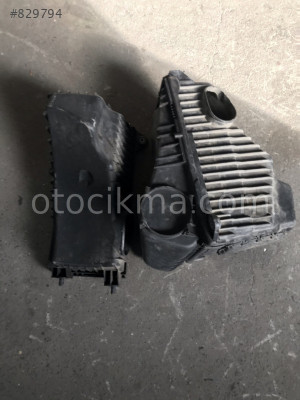 Porsche cayenne hava filitre kutusu 7L0 129 620