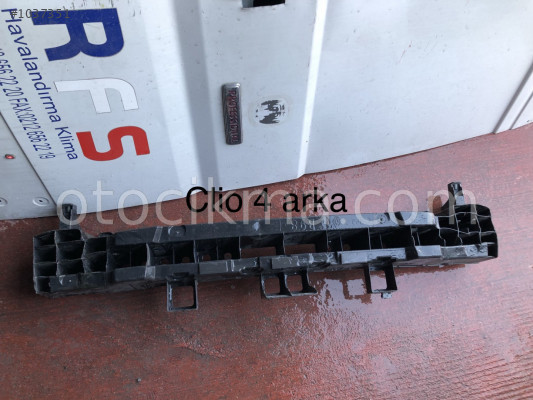 Clio 4 arka tampon demiri