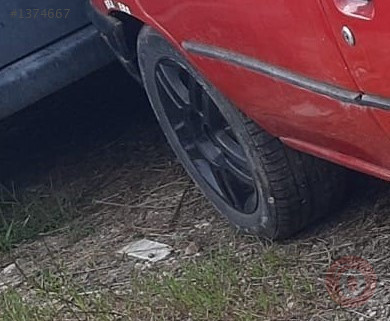 peugeot 205 1.4 benzinli çıkma sağ arka jant lastik