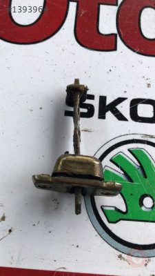 seat ibiza 1999 sağ ön kapı gergisi