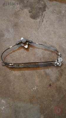 fiat palio çıkma sol arka cam krikosu