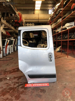 FIAT FIORINO ÇIKMA ORIJINAL SAĞ SURGULU KAPI