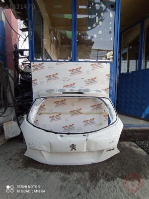 Peugeot 208 Arka Bagaj Kapağı 2013-2017