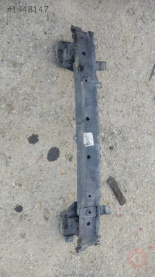 FORD FİESTA ÖN TAMPON DEMİRİ ORİJİNAL ÇIKMA 2009-13