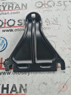 8P0858697 audi a3 2010 göğüs bağlantı demiri