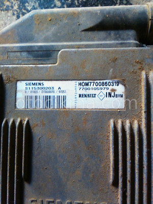 Renault 19 motor beyni