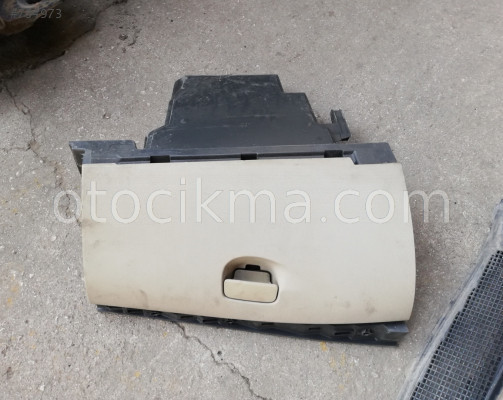 RENAULT FLUENCE TORPİDO KAPAĞI BEJ