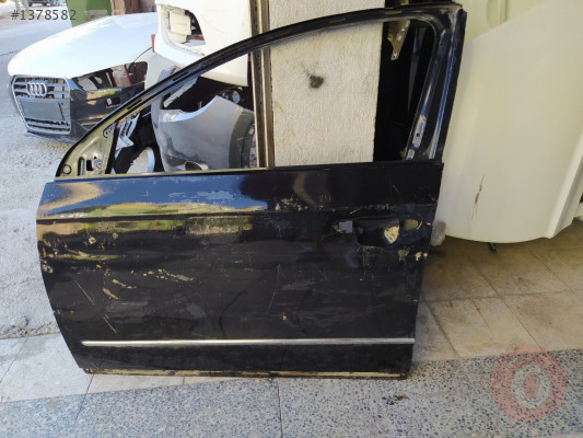 Passat B7 sol ön kapı