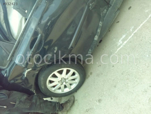 ÇIKMA 2007 VOLVO S40 SAĞ ARKA JANT LASTİK.