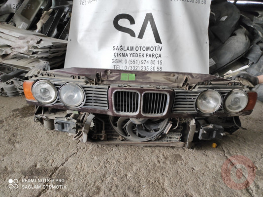 BMW E-34 ÇIKMA  KOMPLE KESME ÖN TAMPONSUZ