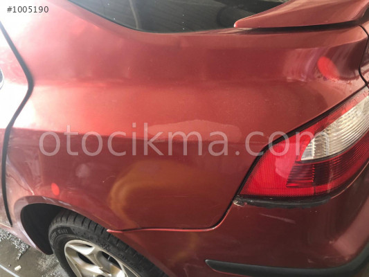 RENAULT LAGUNA 2 KESME SOL ARKA ÇAMURLUK ÇIKMA PARÇA