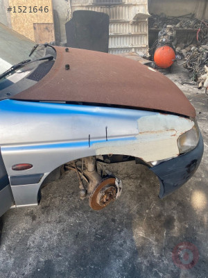 FORD ESCORT SAĞ ÖN ÇAMURLUK ÇIKMA