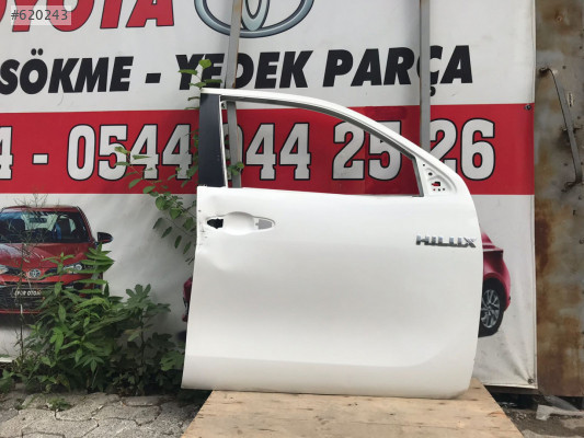 TOYOTA HİLUX 2016 2018 SAĞ KAPI  ORJİNAL ÇIKMA YEDEK PARÇA