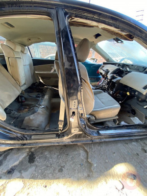 nissan primera 2007 sağ marşbiyel direk