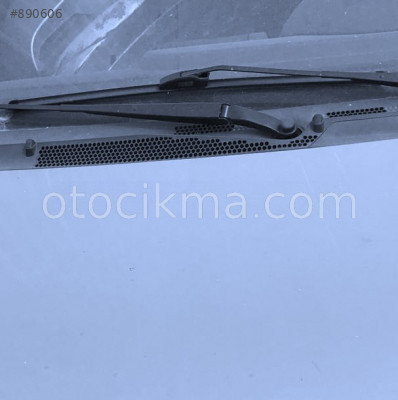2007 HONDA CİTY 1.3 ÇIKMA ÖN CAM IZGARASI.