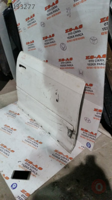 Audi A3 sağ ön kapı boş