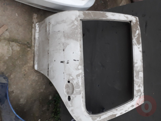 2005 model  bora sol arka kapi